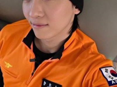 덱스 소방관으로 변신해 화제