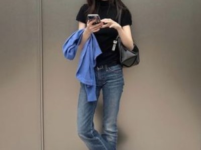 백진희 희뿌연 렌즈로도 화사한 미소 뽐내는 듯